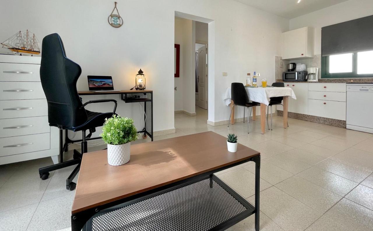 Cozy And Sunny Apartment Over The Rooftops Пуерто дел Кармен Екстериор снимка